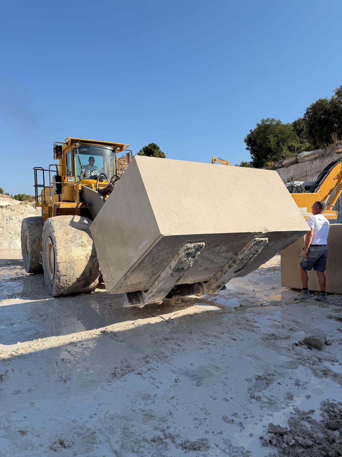 KAMENI BLOKOVI